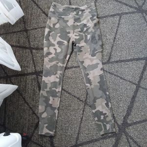 Camo pants